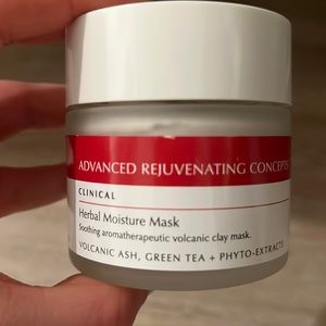 HERBAL MOISTURE MASK